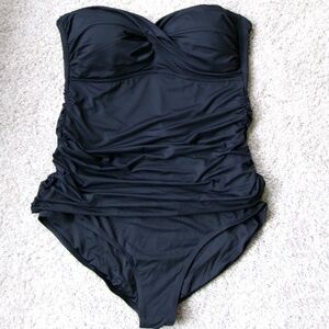 Anne Cole Signature Shirred Bandeau Twist Front One Piece size 14 Black